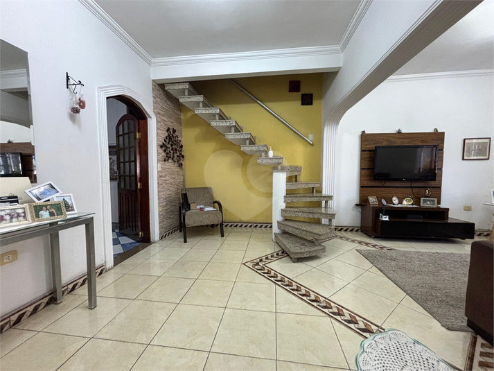 Foto REO1098388