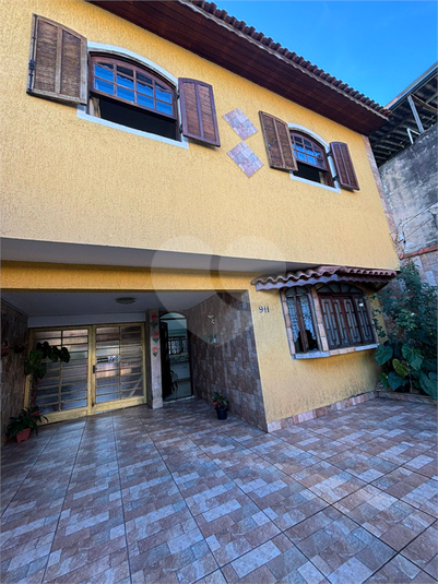Foto REO1098388