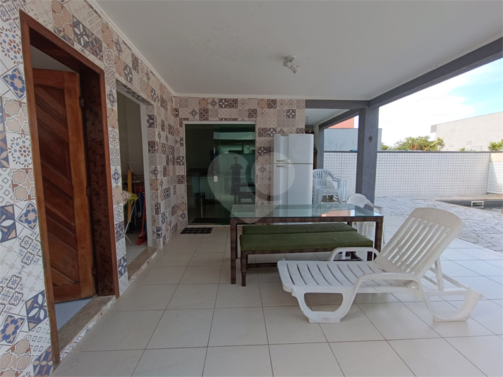 Foto REO1098391