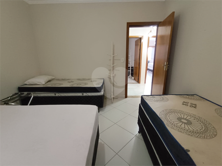 Foto REO1098391
