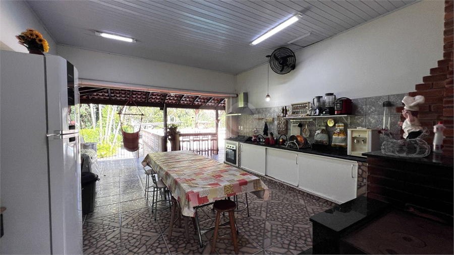 Foto REO1098395