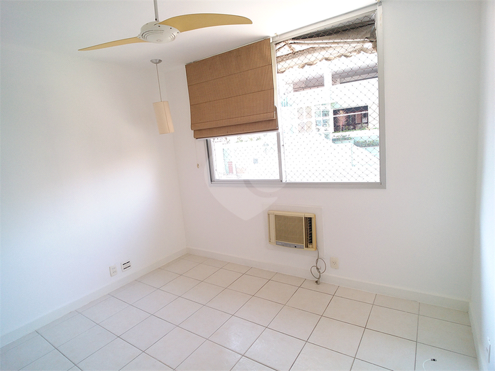 Foto REO1098405