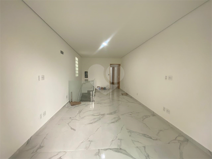 Foto REO1098420