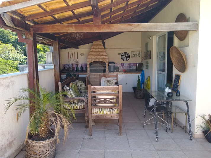 Foto REO1098424