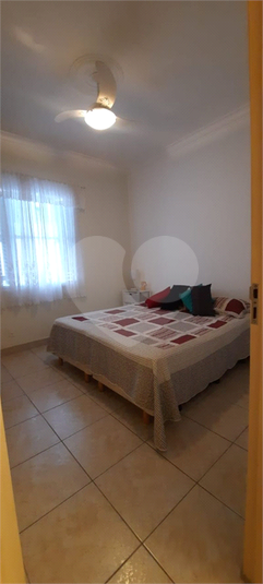 Foto REO1098445