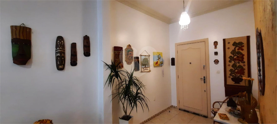 Foto REO1098445