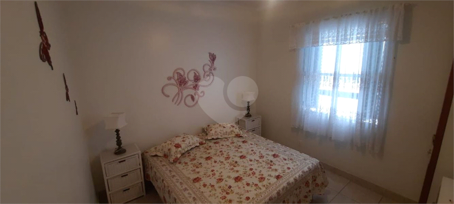Foto REO1098445