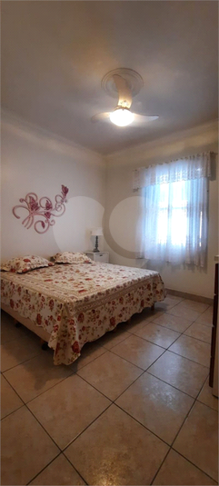 Foto REO1098445