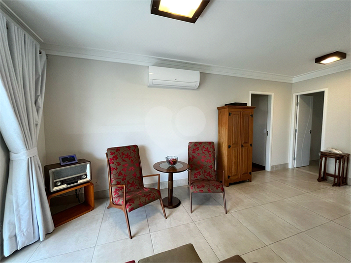 Foto REO1098448