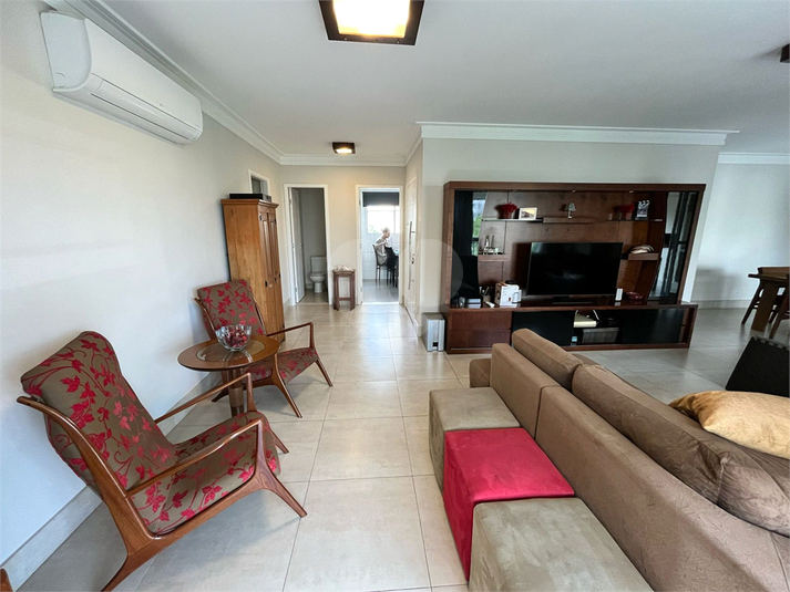 Foto REO1098448