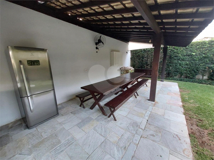 Foto REO1098455