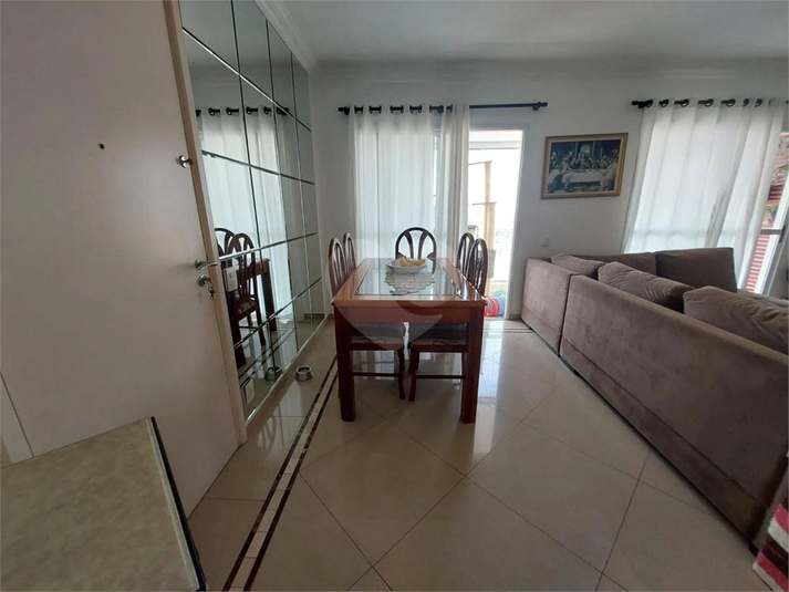 Foto REO1098455