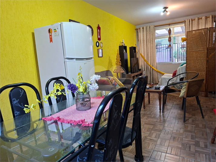 Foto REO1098457
