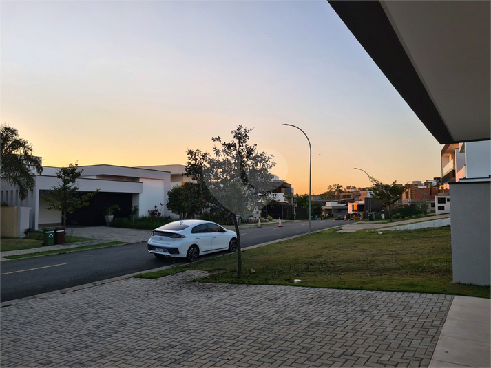 Foto REO1098460