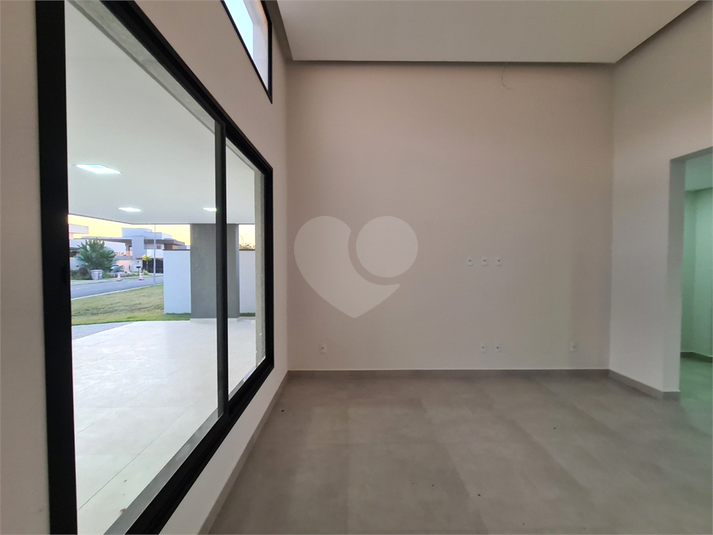 Foto REO1098460