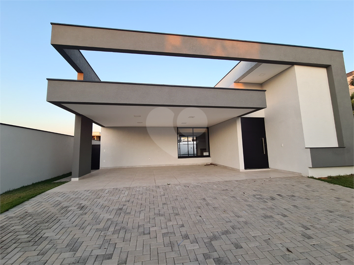 Foto REO1098460