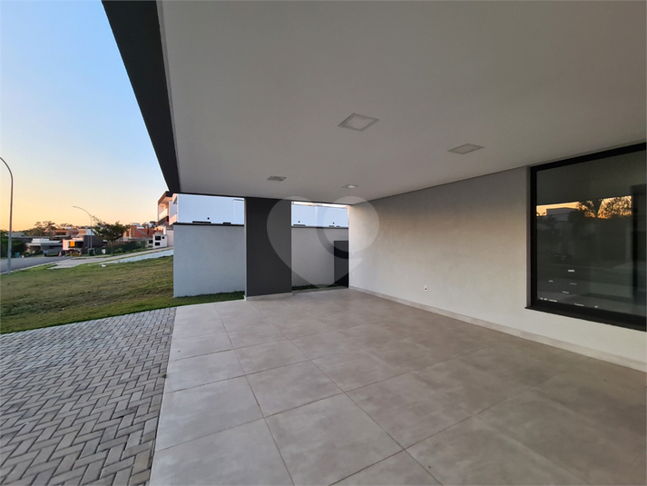 Foto REO1098460