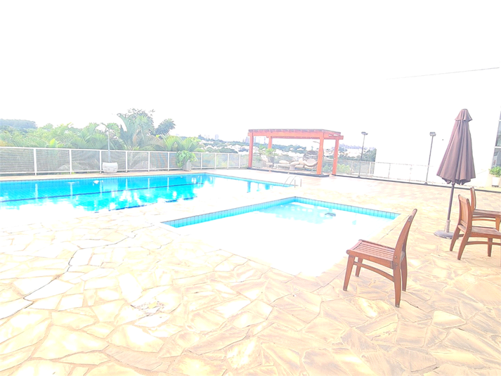 Foto REO1098464