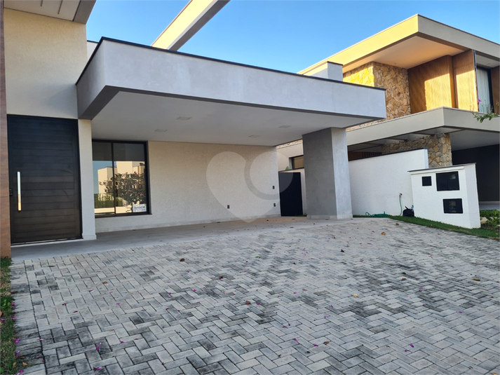 Foto REO1098464