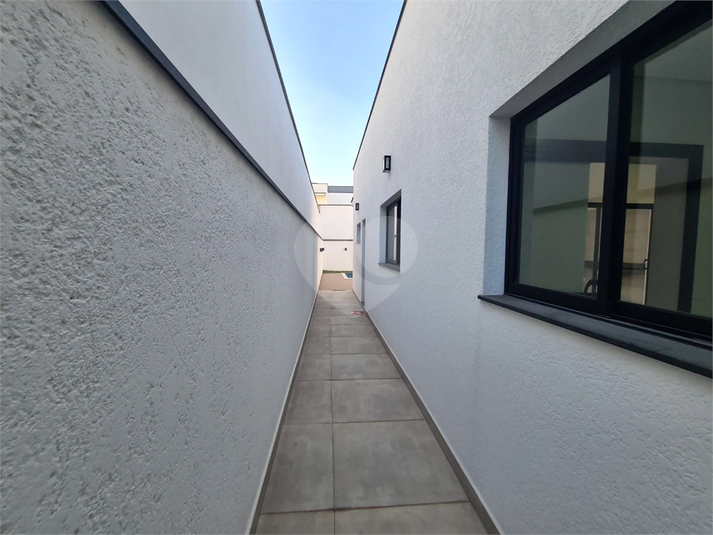 Foto REO1098464