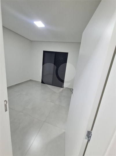 Foto REO1098464