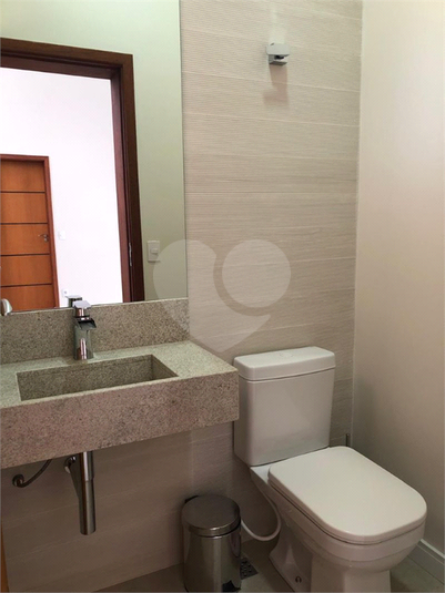 Foto REO1098468