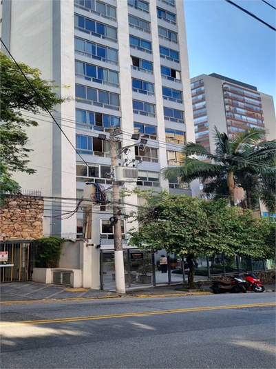 Foto REO1098469