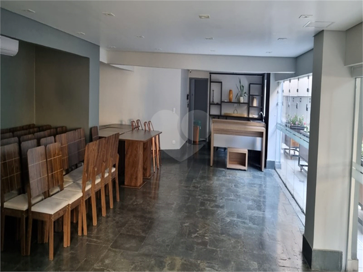 Foto REO1098469
