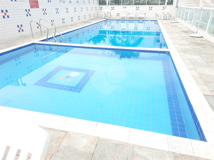 Foto REO1098470