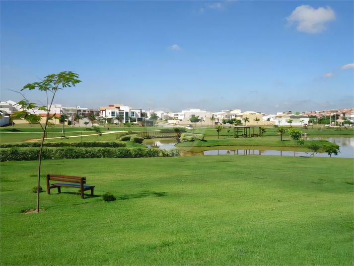 Foto REO1098476