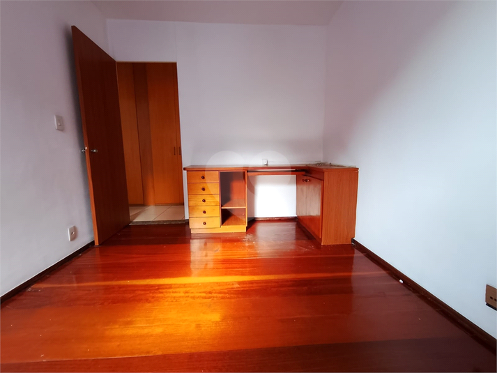 Foto REO1098492