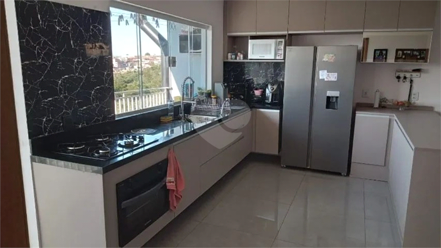 Foto REO1098497