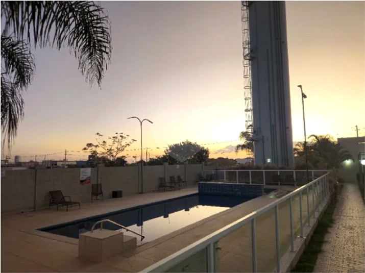 Foto REO1098500