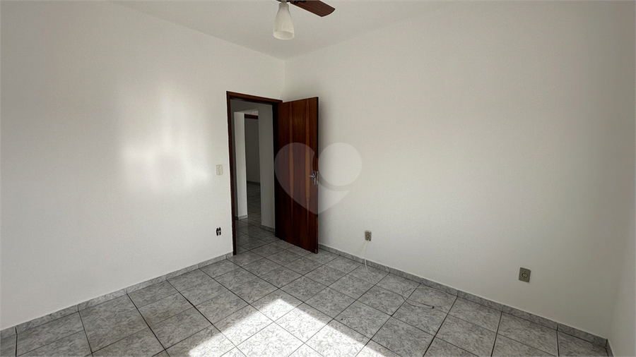 Foto REO1098508