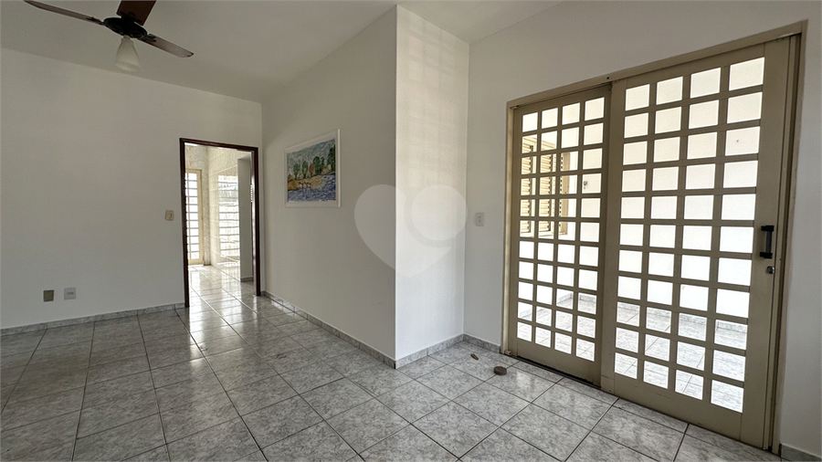 Foto REO1098508