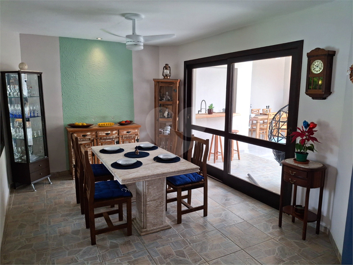 Foto REO1098509