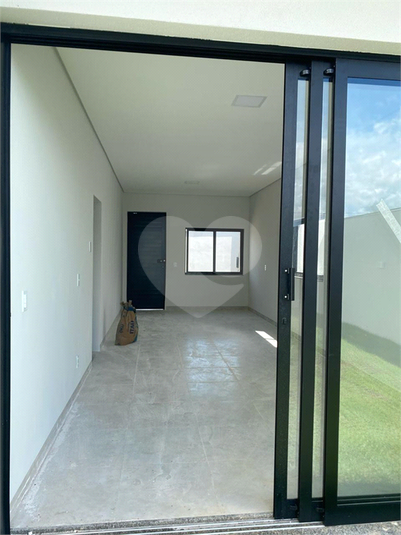 Foto REO1098519