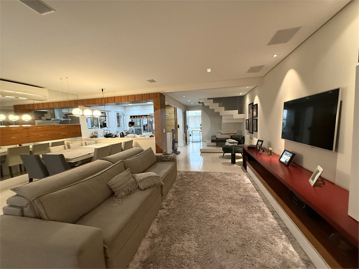 Foto REO1098531