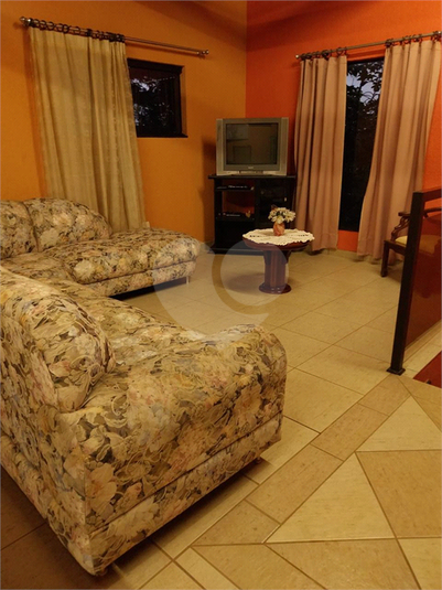 Foto REO1098535