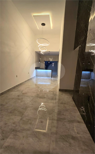 Foto REO1098538