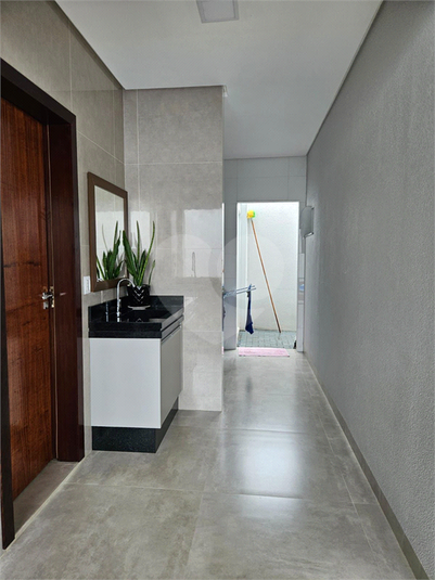 Foto REO1098543