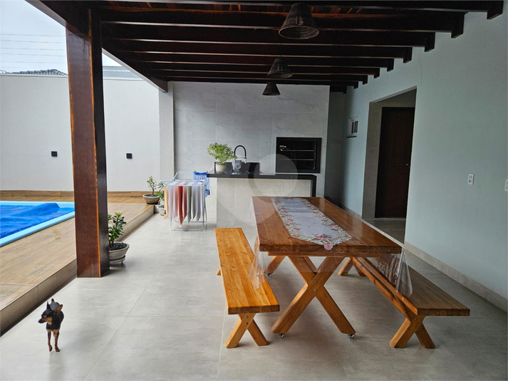 Foto REO1098543