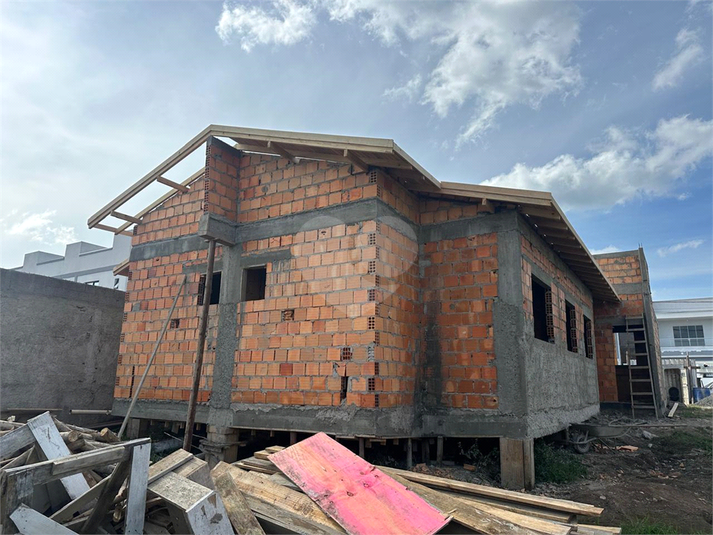 Foto REO1098547
