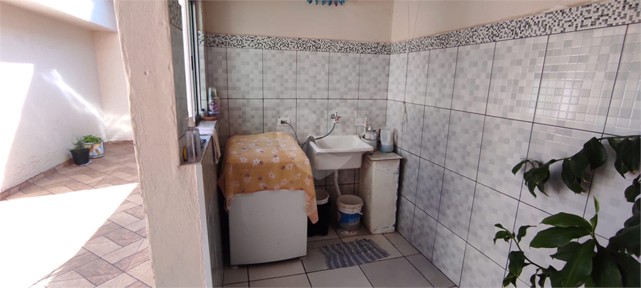 Foto REO1098551
