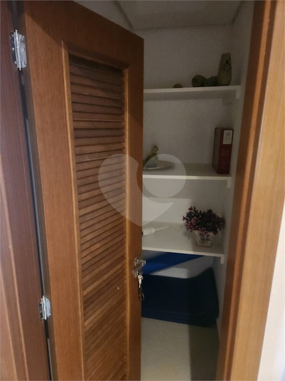 Foto REO1098552