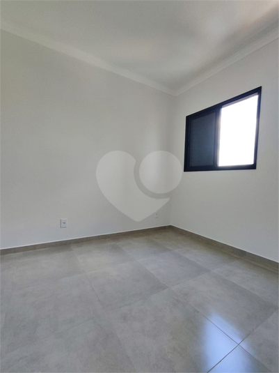 Foto REO1098554