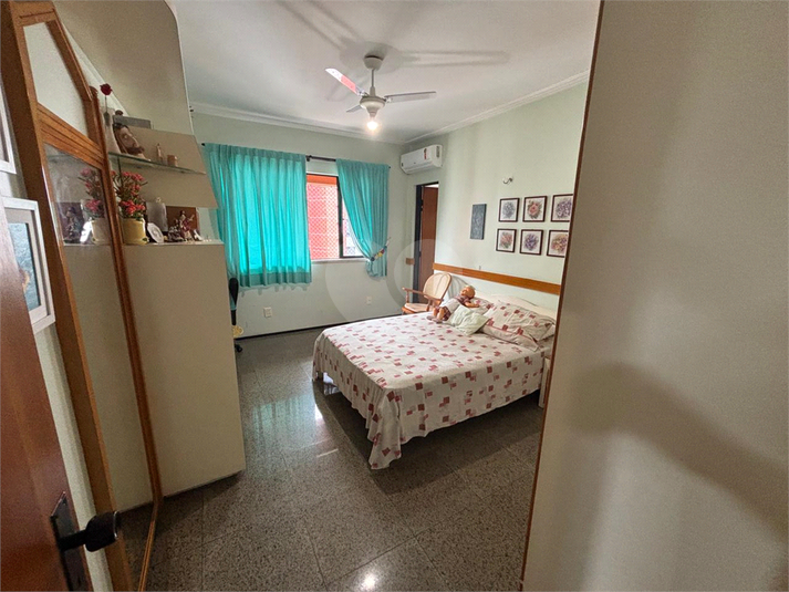 Foto REO1098562