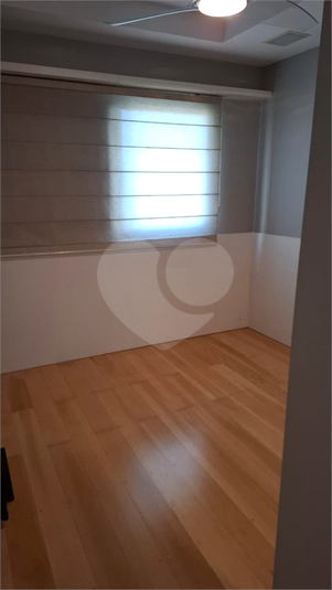 Foto REO1098572