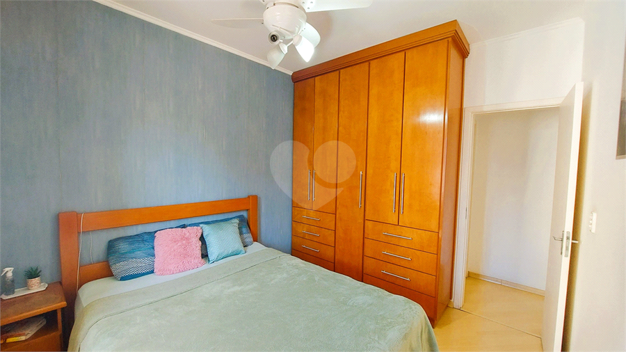 Foto REO1098579