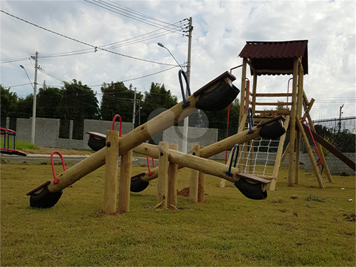 Foto REO1098580